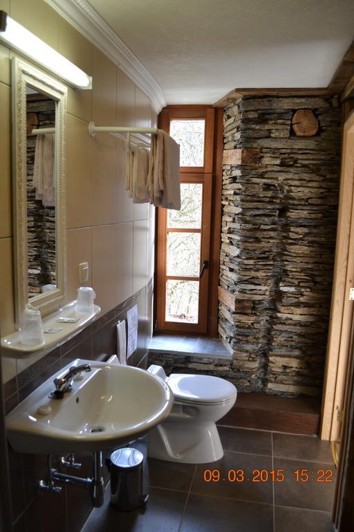 Auberge Au Naturel Des Ardennes Rochehaut Δωμάτιο φωτογραφία